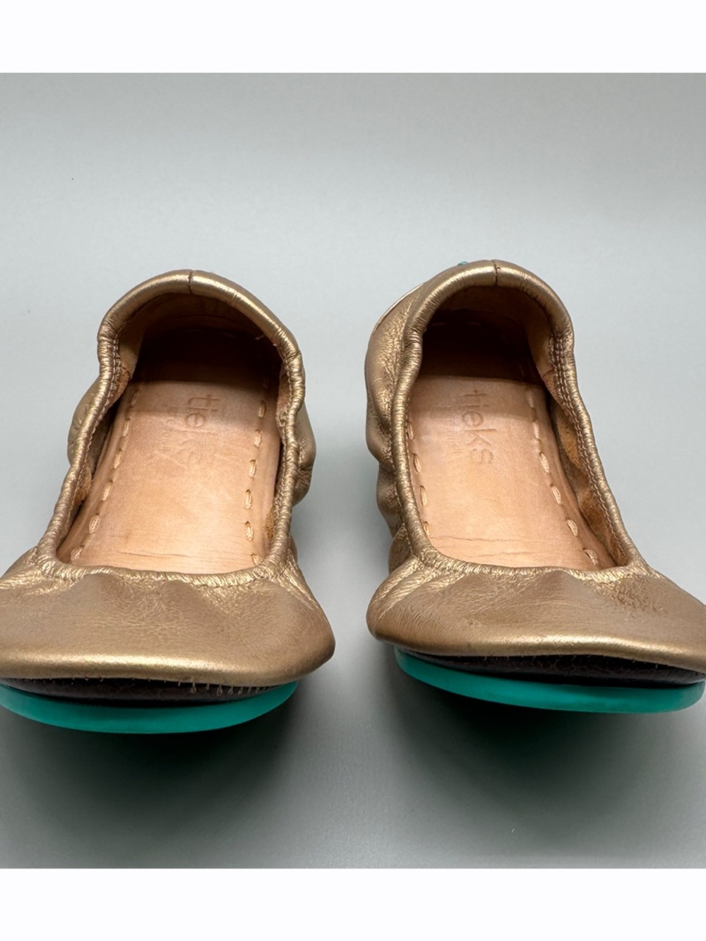 Tieks Women's Metallic Gold Ballet Flats Size 7 - Picture 4 of 6
